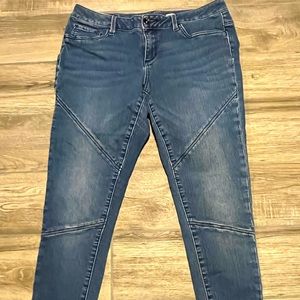 Seven7 legging blue jeans. Size 14